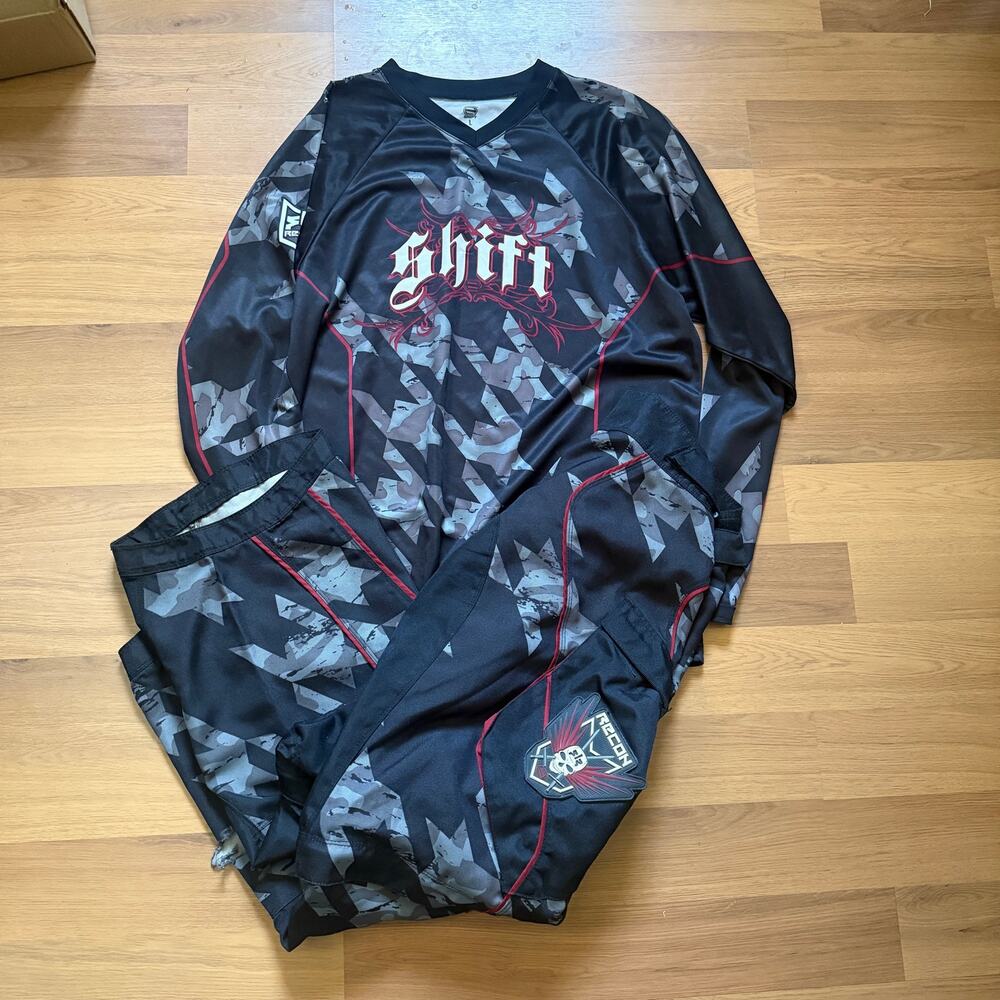 Men's Shift Recon Motocross Black Full Jersey Shirt Moto Pants Set Sz Large (32)